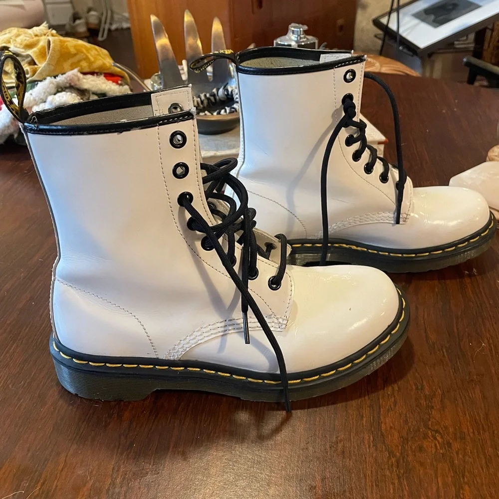 Dr. Martens 1460 Patent Leather The Original Boots - Picture 4 of 12
